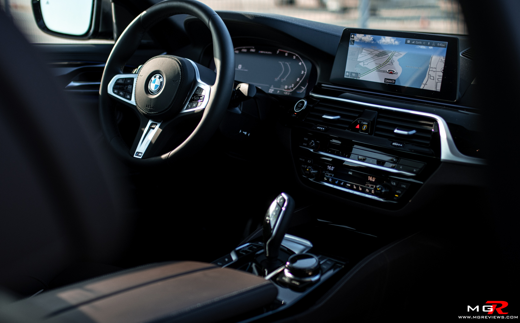 Review: 2020 BMW M550i xDrive - M.G.Reviews